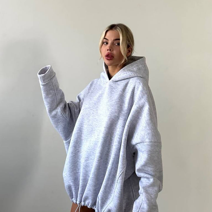 Oversized hooded sweatshirt for women with a relaxed fit and comfortable material Lune London