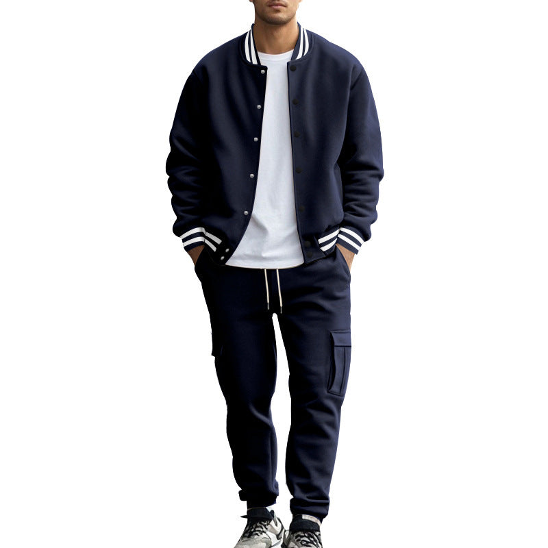 Sport leisure suit for men with striped collar and practical pockets Lune London