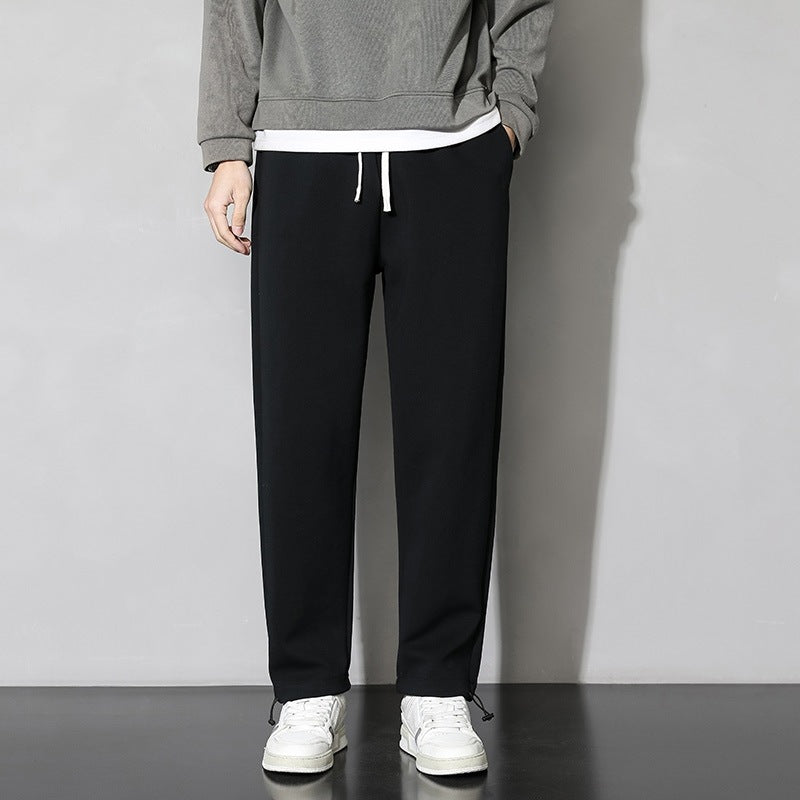 Casual jogger pants for men with elastic waistband and zippered pockets on the sides Lune London