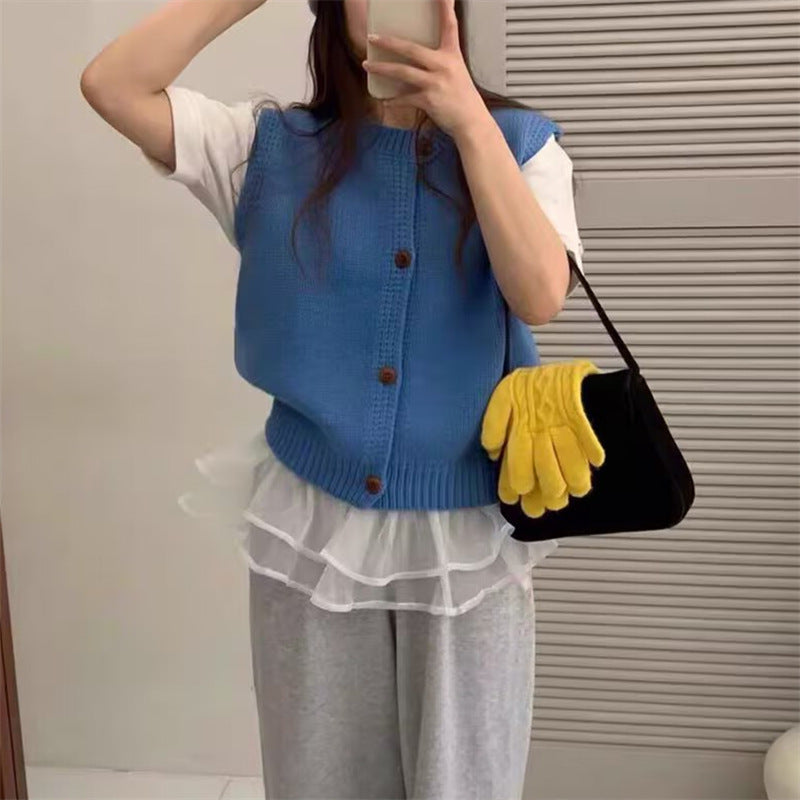 Gilet en tricot pour femmes avec design à boutons et coupe décontractée Chic & Stil