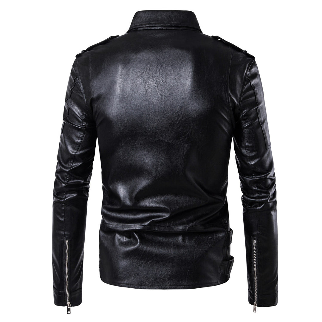 High-quality leather biker jacket for men with asymmetrical zipper and decorative buckles Chic und Stil