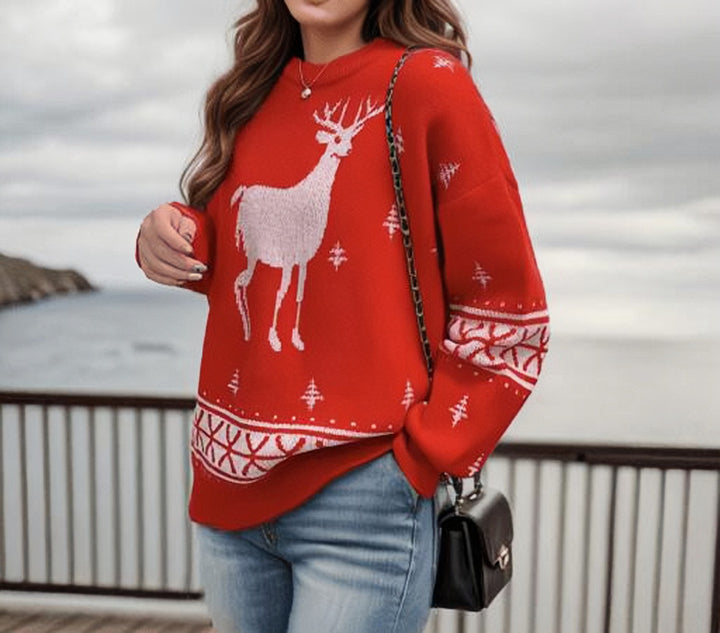 Women's festive sweater with reindeer pattern and soft material Lune London