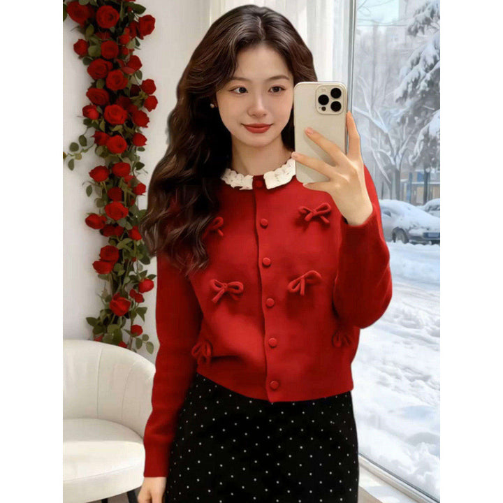 Cardigan femme avec un col froncé romantique et des nœuds