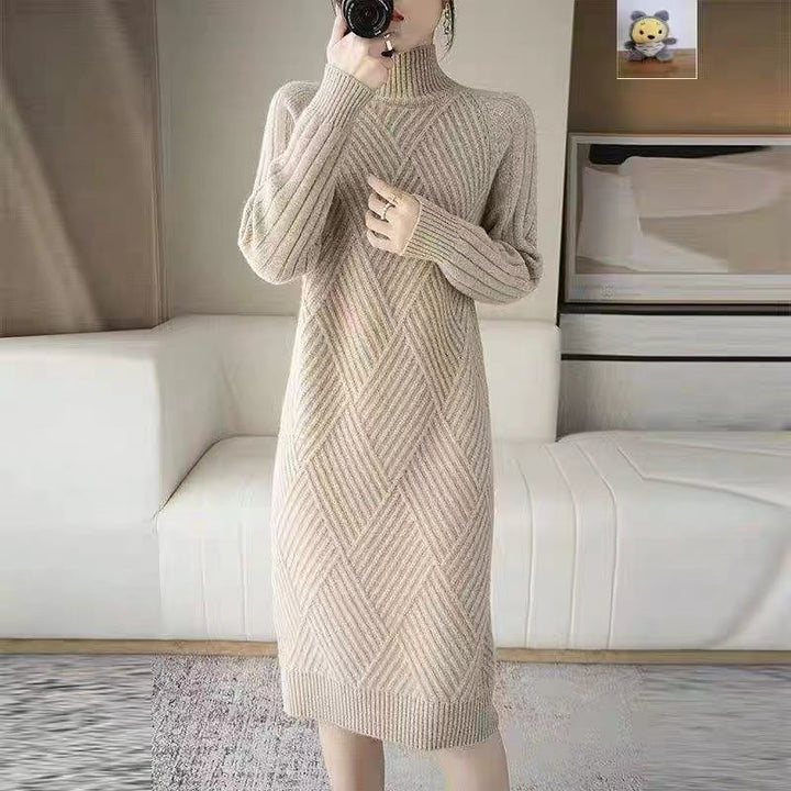 Robe en tricot pour femmes avec col montant et motif côtelé Chic & Stil