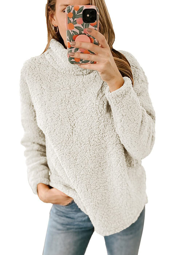 Ladies cozy sweater with high collar and soft material Lune London