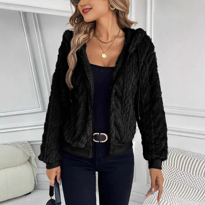 Trendy plush jacket for women with hood and ribbed edges Lune London