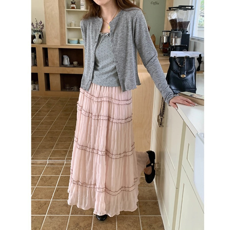 Women's elegant cardigan with fine button details Chic & Stil