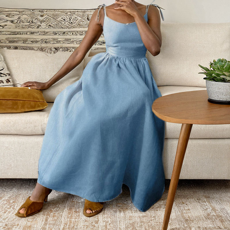 Robe longue en lin pour femmes avec décolleté en V profond et taille cintrée Chic & Stil