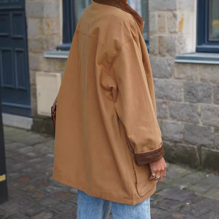 Casual cotton jacket for women with soft collar and practical pockets Lune London