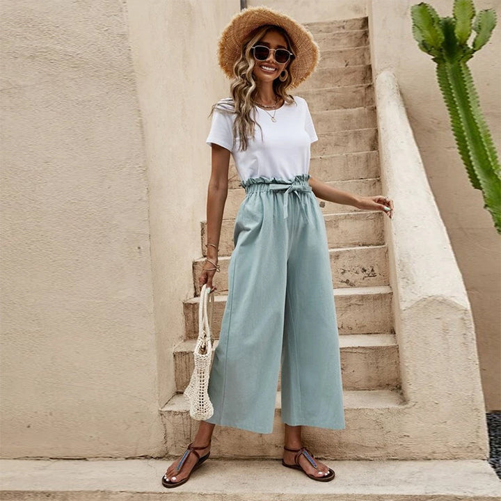 Elegant and airy culotte pants for ladies with high waist Lune London