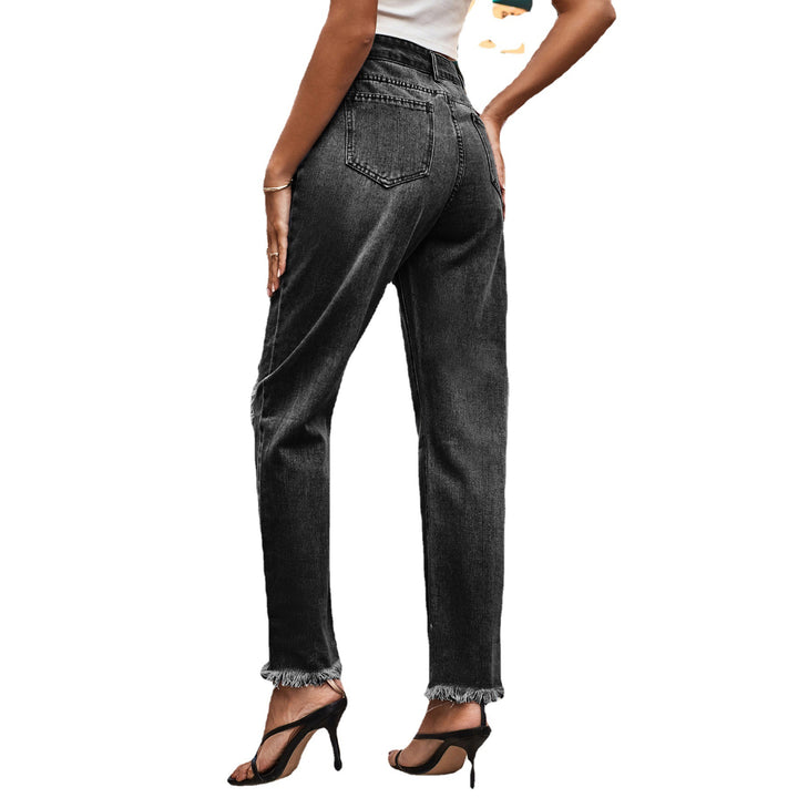 Destroyed jeans for women in a modern boyfriend cut with frayed details Lune London