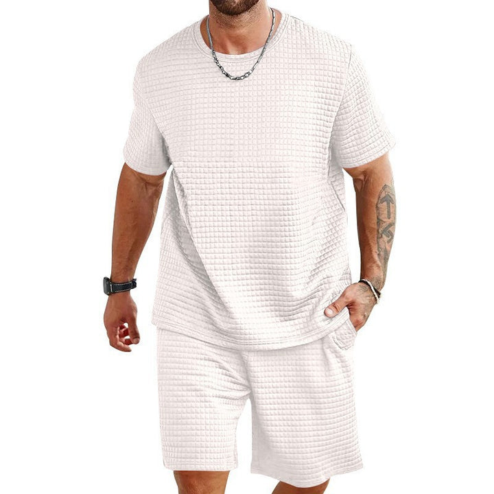 Men's sporty top with structured design and comfortable shorts Lune London
