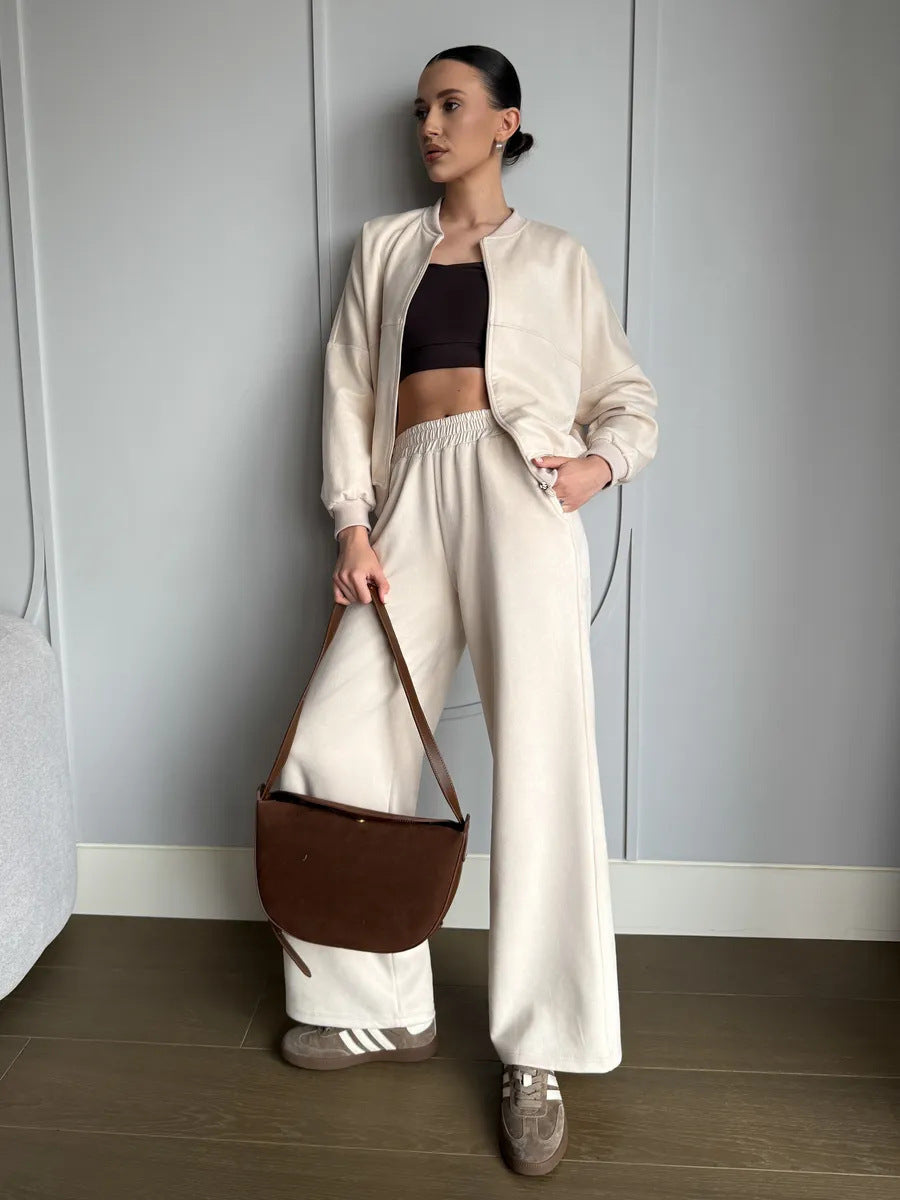Oversized sport jacket for women with elastic sleeves and wide pants Lune London