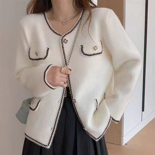 Gilet pour femmes avec des coutures contrastées élaborées Chic & Stil