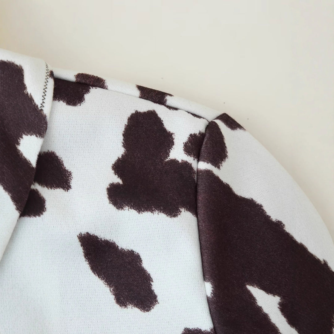 Short women's jacket with Chelsey Lune London pattern
