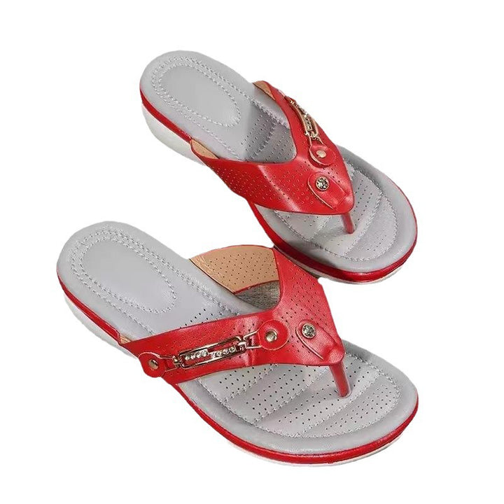 Ladies trendy beach shoes Lune London