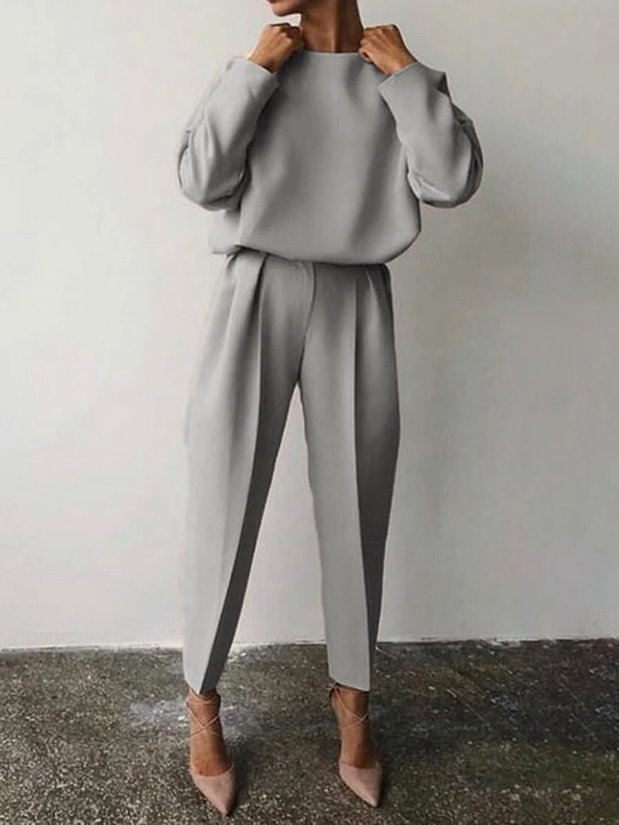 Women Casual Two Piece Set with Loose Fit and Chic Stylish Details