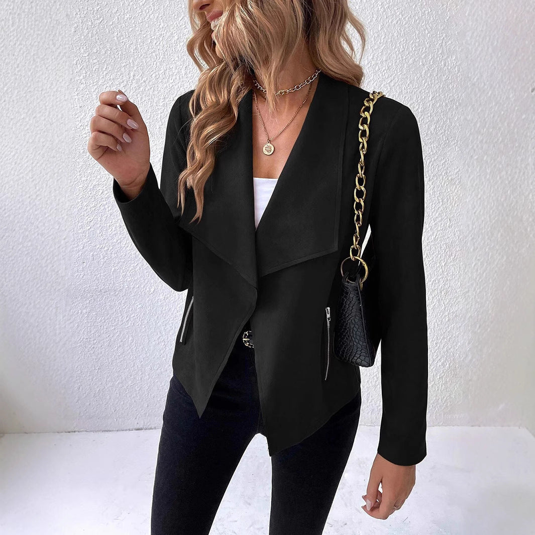 Elegant velvet jacket for ladies with asymmetric lapel and zippered pockets Lune London