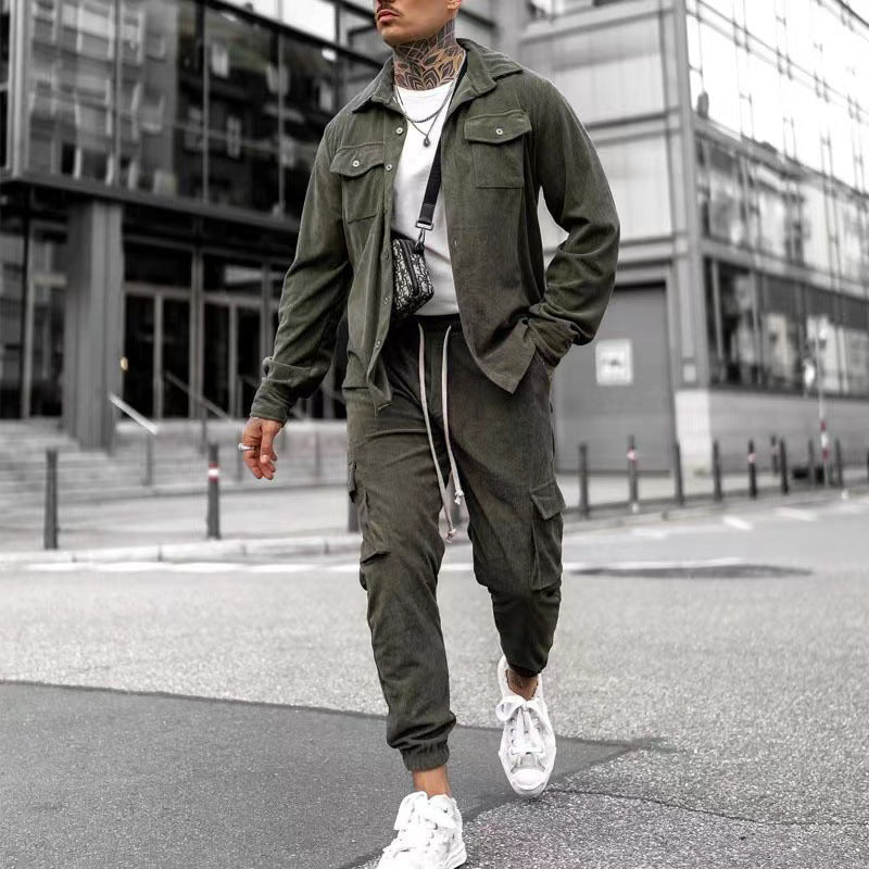 Trendy cargo pants for men with practical cut and casual chic jacket