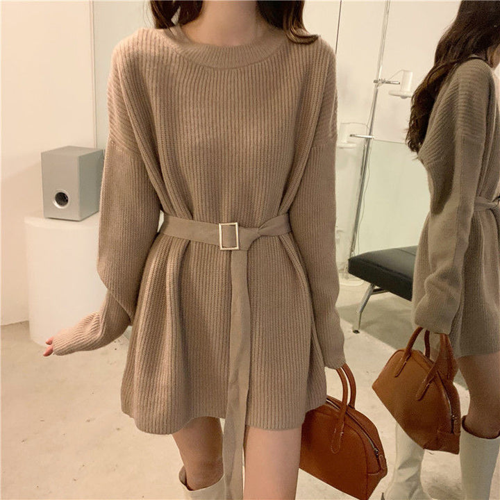 Robe en tricot pour femmes avec ceinture à la taille et coupe ample Chic & Stil