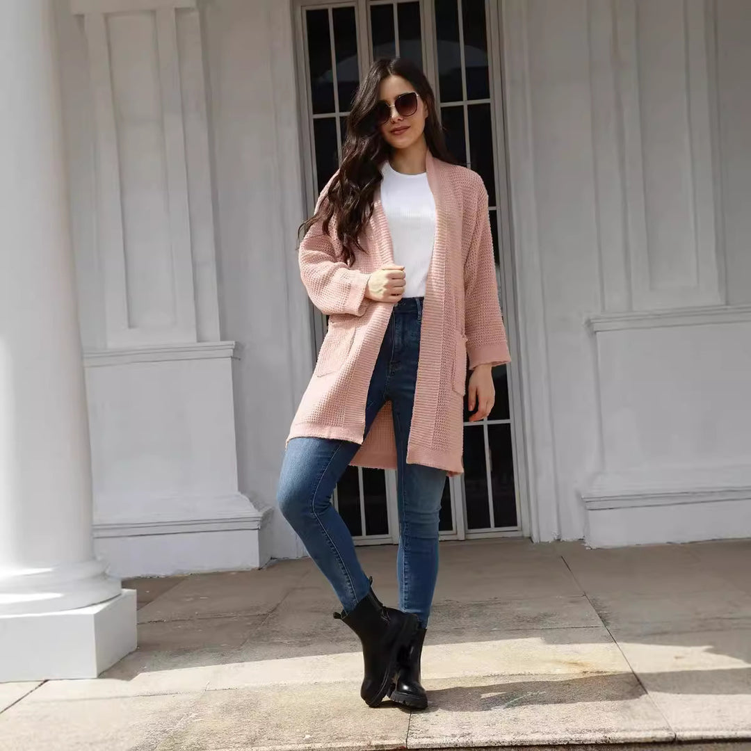 Casual knitted cardigan for women with practical pockets and open front Lune London