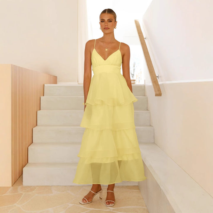 Light and airy maxi dress for women with voluminous layers Chic & Stil