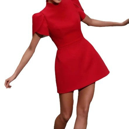 Elegant and modern women's dresses with puff sleeves Lune London