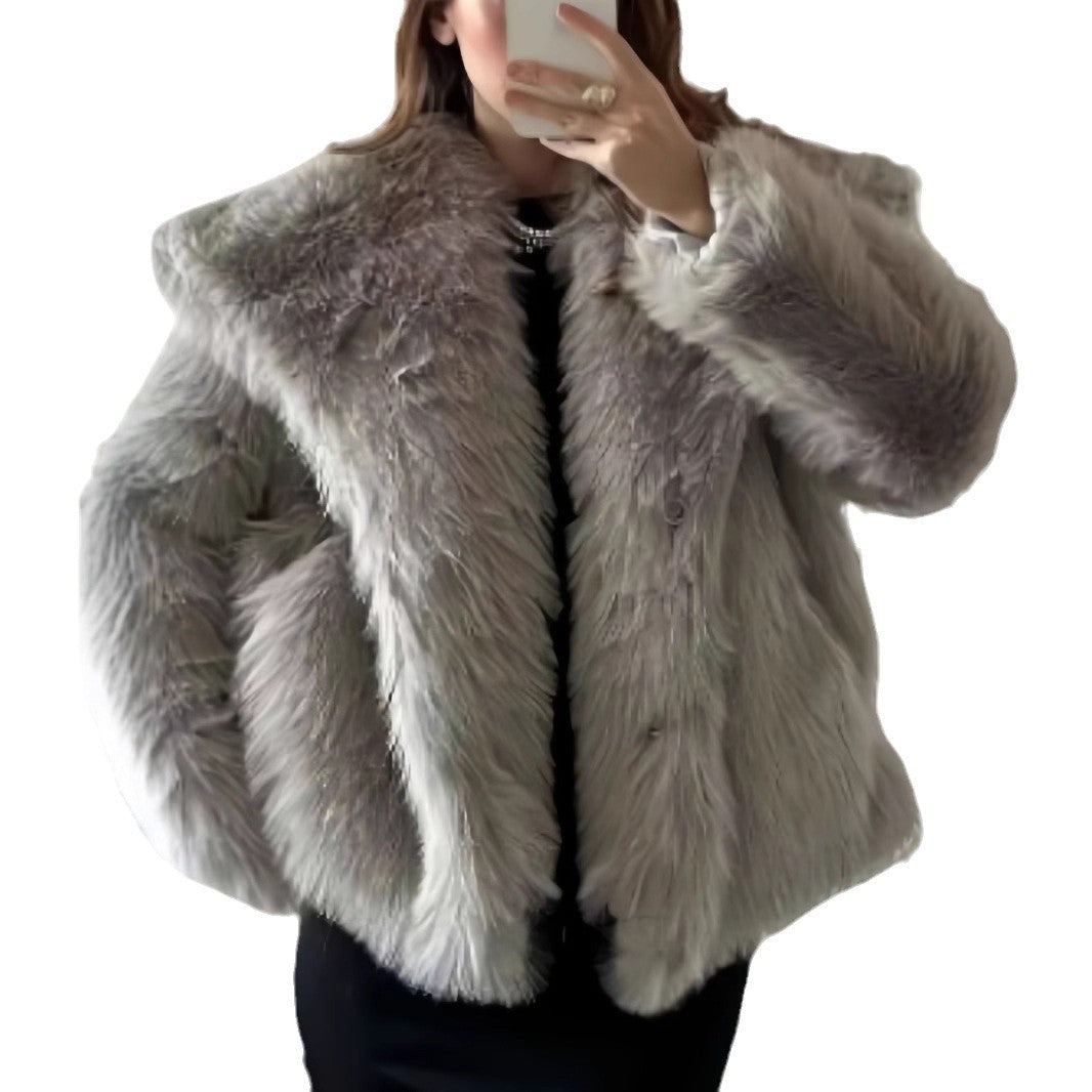 Women Cozy Fur Jacket Lune London
