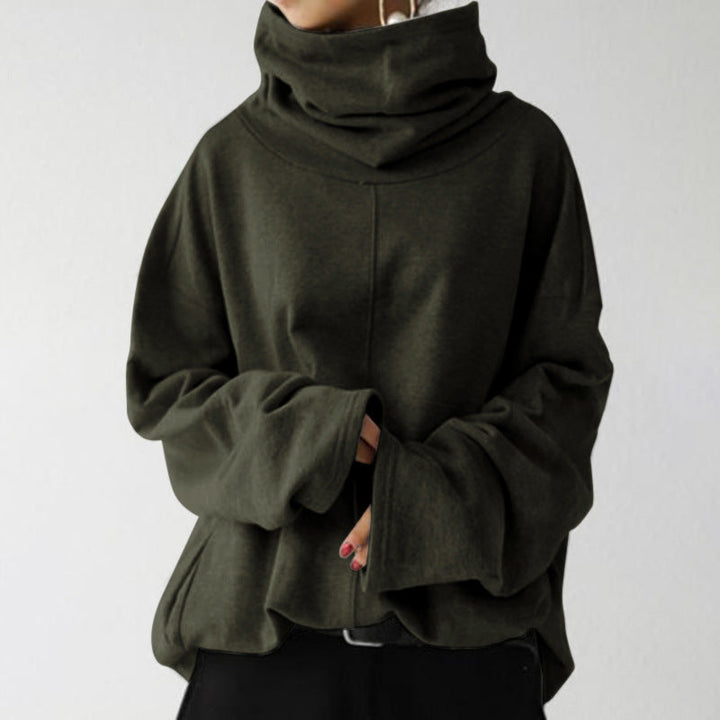 Lune London | Trendy solid-color turtleneck sweater