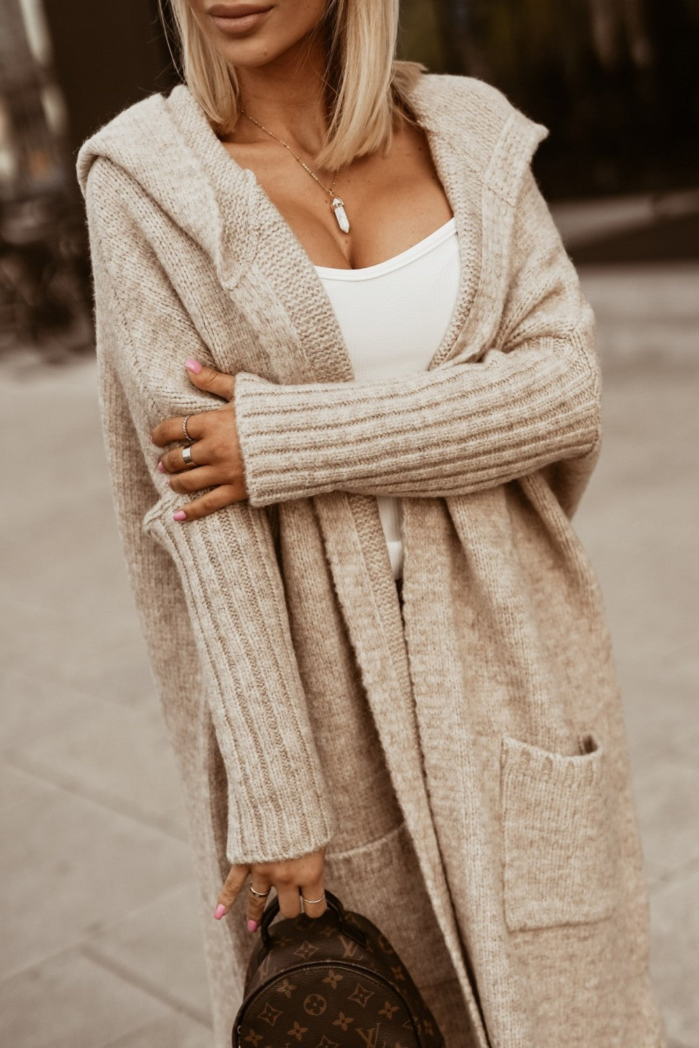 Wool coat for women with spacious pockets and a modern cut Lune London