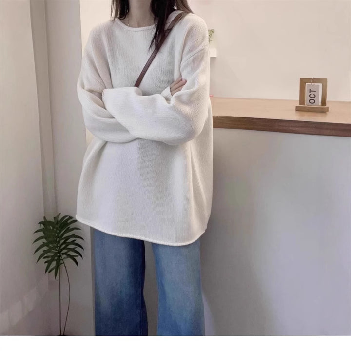 Oversized knitted sweater for women with a relaxed fit and a high collar Lune London