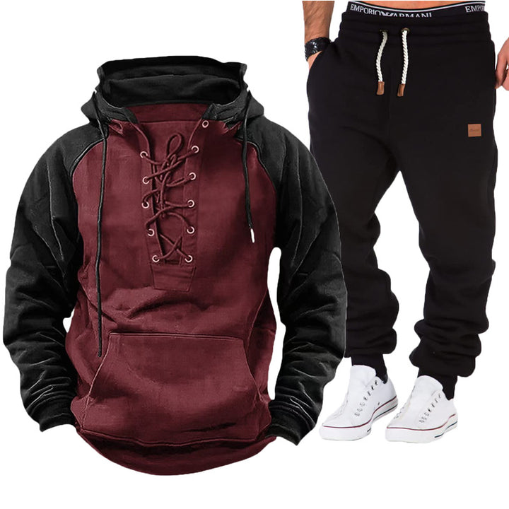 Casual hoodie for men with braided lace closure and comfortable jogger pants Lune London