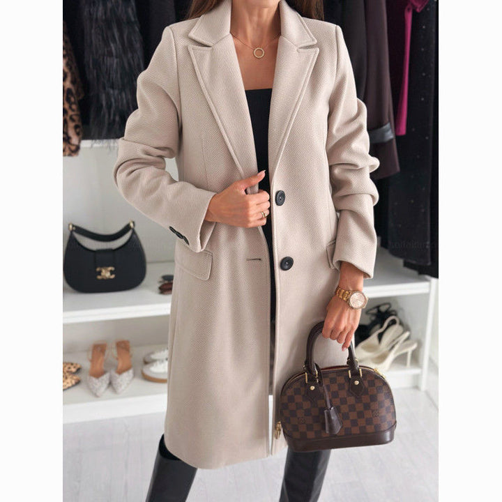 Ladies Elegant Wool Coat with Stylish Lapels and Practical Pockets Lune London