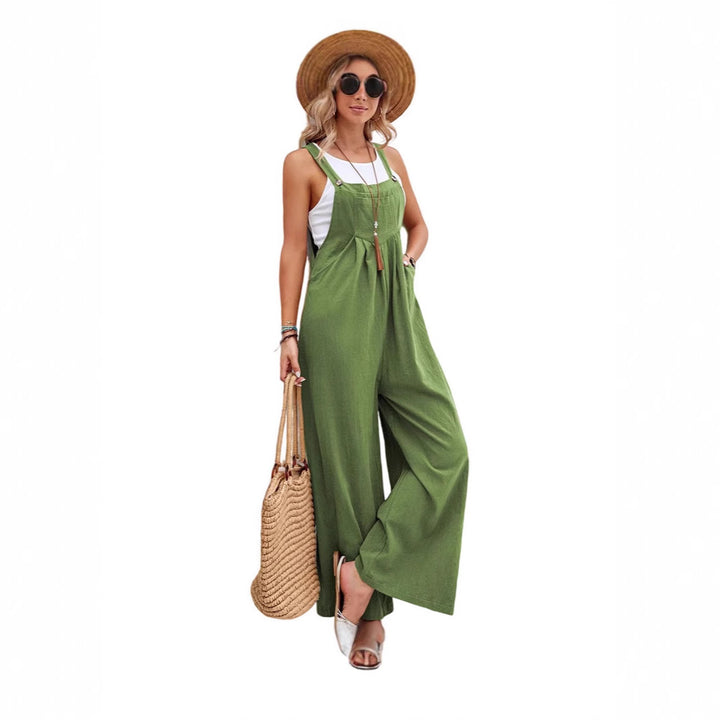Ladies casual jumpsuit with wide legs and adjustable straps Lune London