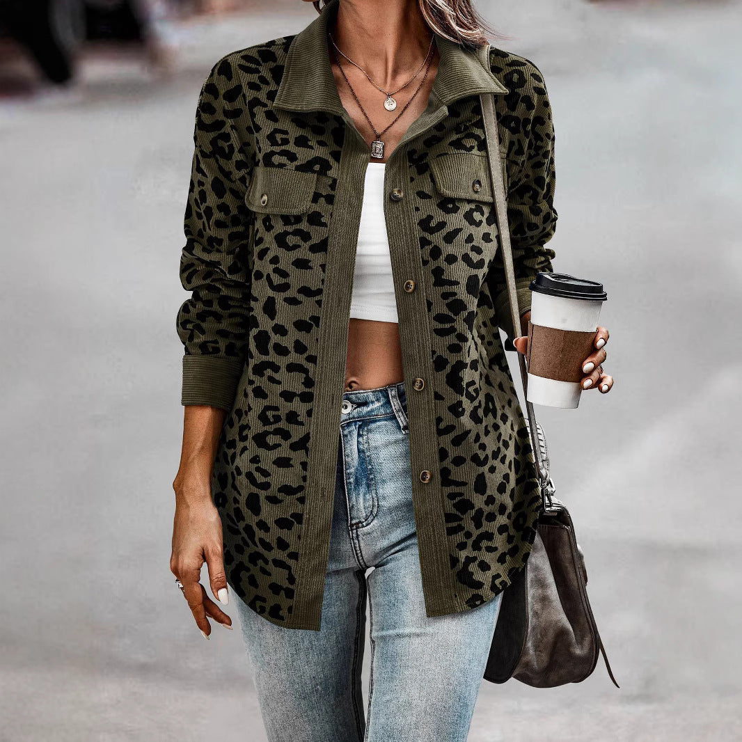 Leisure jacket for women with a textured leopard pattern and practical pockets Lune London