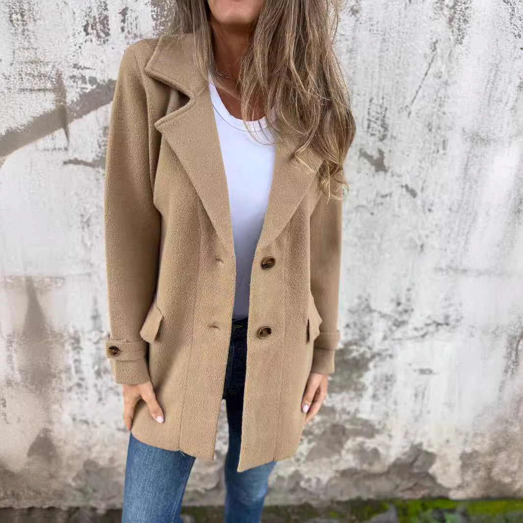 Veste bouclée élégante pour femmes avec double boutonnage Chic & Stil
