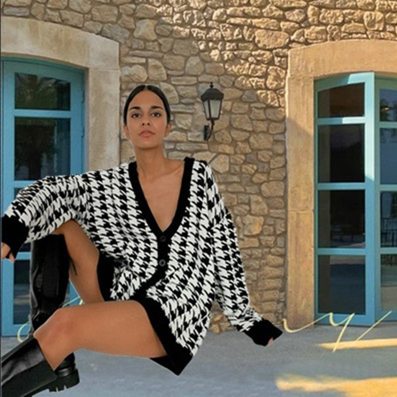 Women's chunky knit cardigan with modern check pattern and large buttons Chic and style