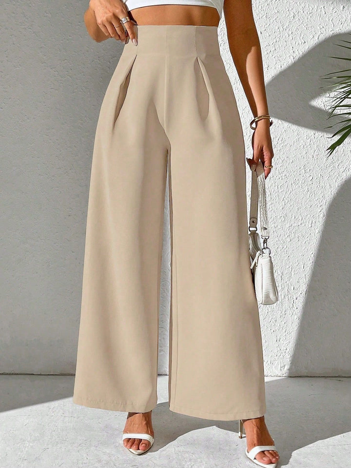 High-waisted wide-leg pants for women with decorative pleats Lune London