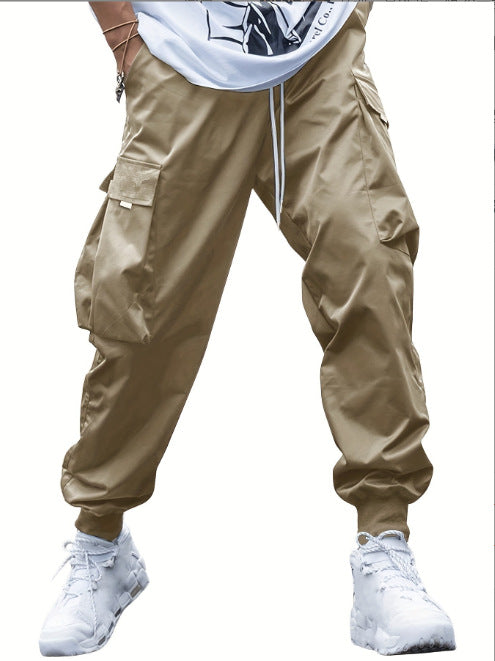 Men's wide-leg cargo pants with practical pockets Lune London