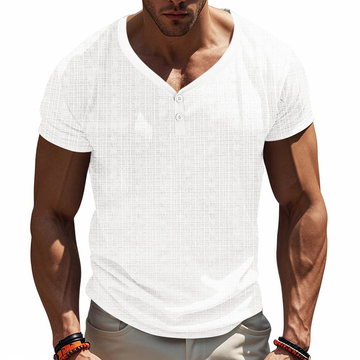 Men's short sleeve Henley t-shirt with geometric structure design and trendy V-neck Lune London
