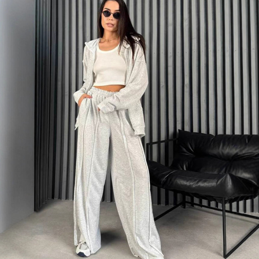 Women Comfortable and Stylish Jogging Set with Oversized Hoodie Lune London