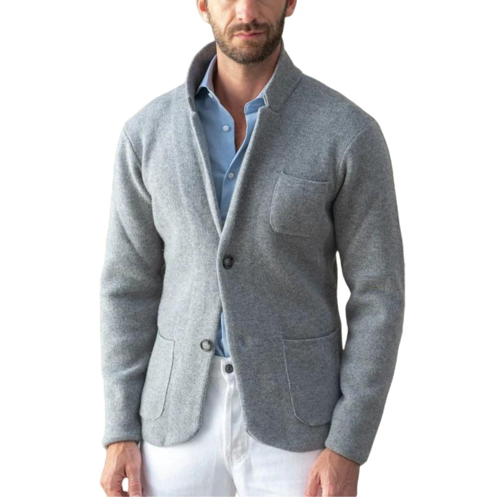 Modern knit coat for men with a comfortable collar and practical pockets Lune London