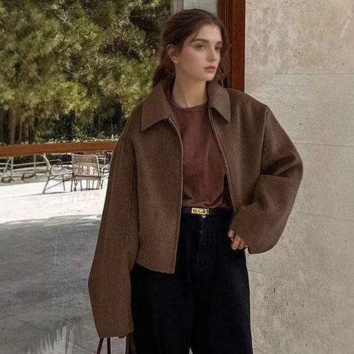 Lune London short elegant jacket for women in soft material with oversized cuts