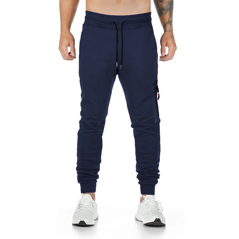 Sporty cargo pants for men with zippered side pockets and elastic waistband Lune London