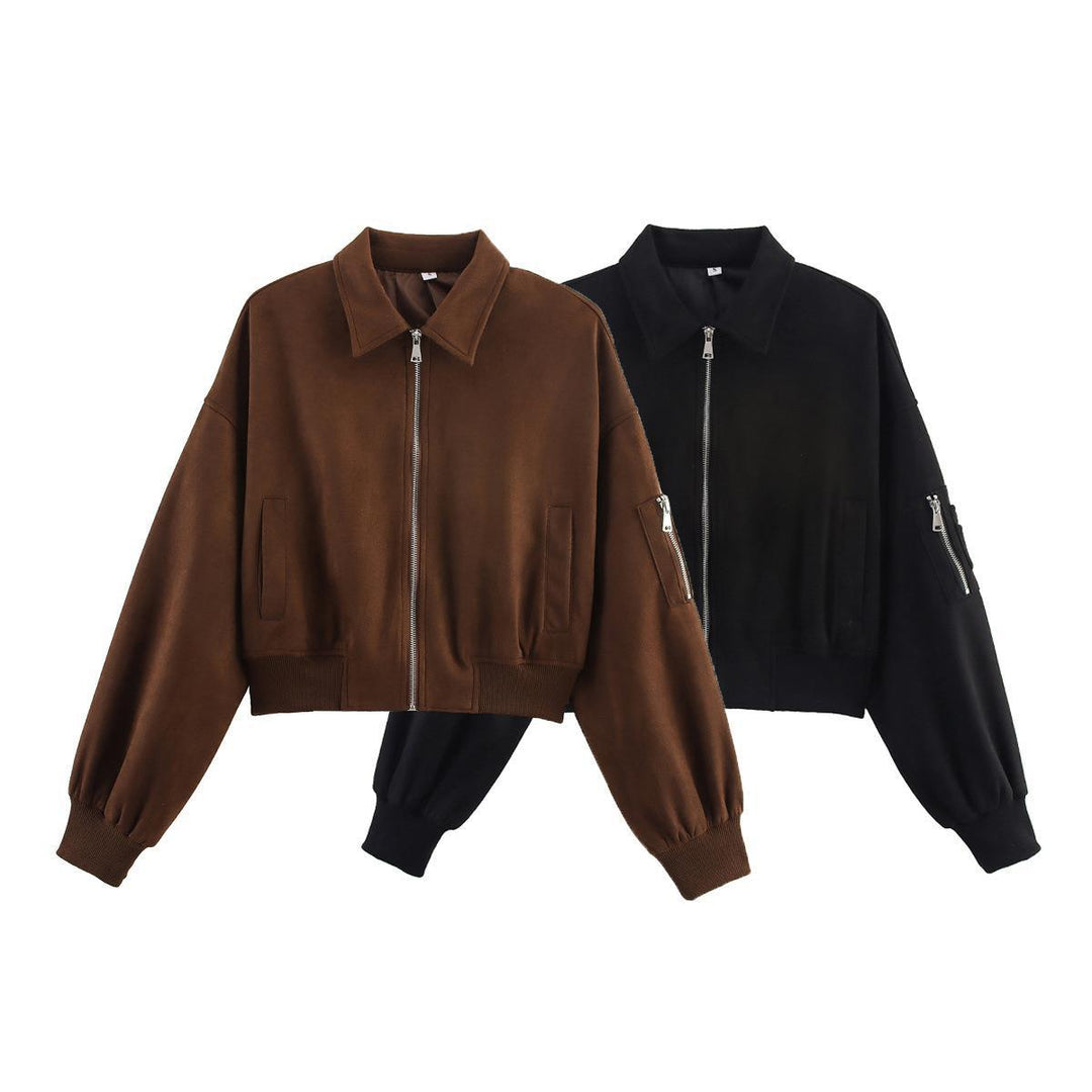 Lune London fashionable cropped jacket for women with practical zippered pockets and elegant silhouette