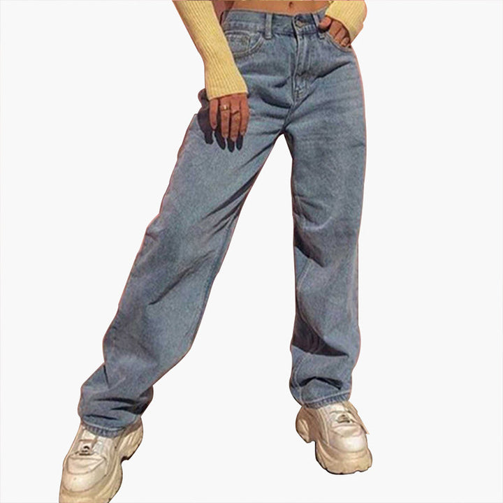 Women's wide High-Waist Jeans with a casual cut and fashionable accents Lune London