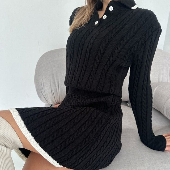 Women elegant knitted dress with tasteful cable design and casual cut Chic & Stil