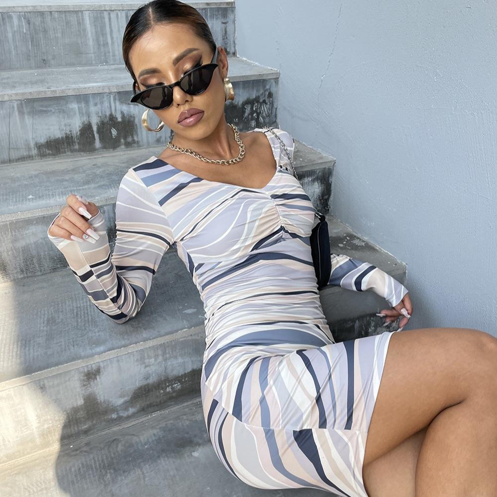 Long sleeve maxi dresses for women with a unique pattern Lune London