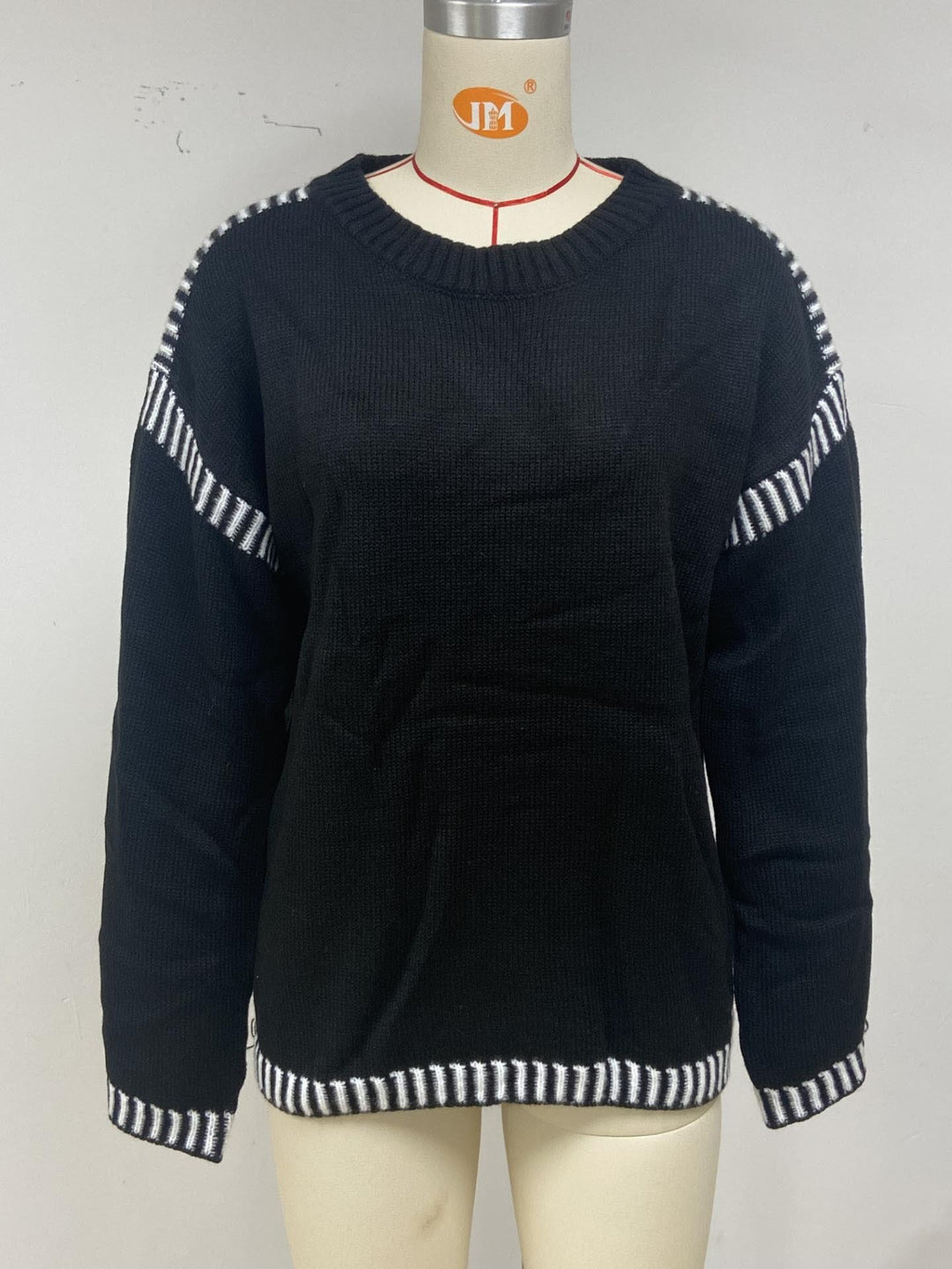 Casual sweater for ladies with striped accents Lune London