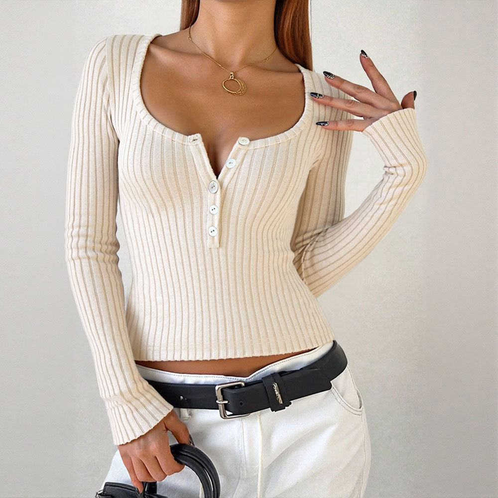 Chemise à manches longues pour femmes avec décolleté en V profond et détails de boutons Chic & Stil